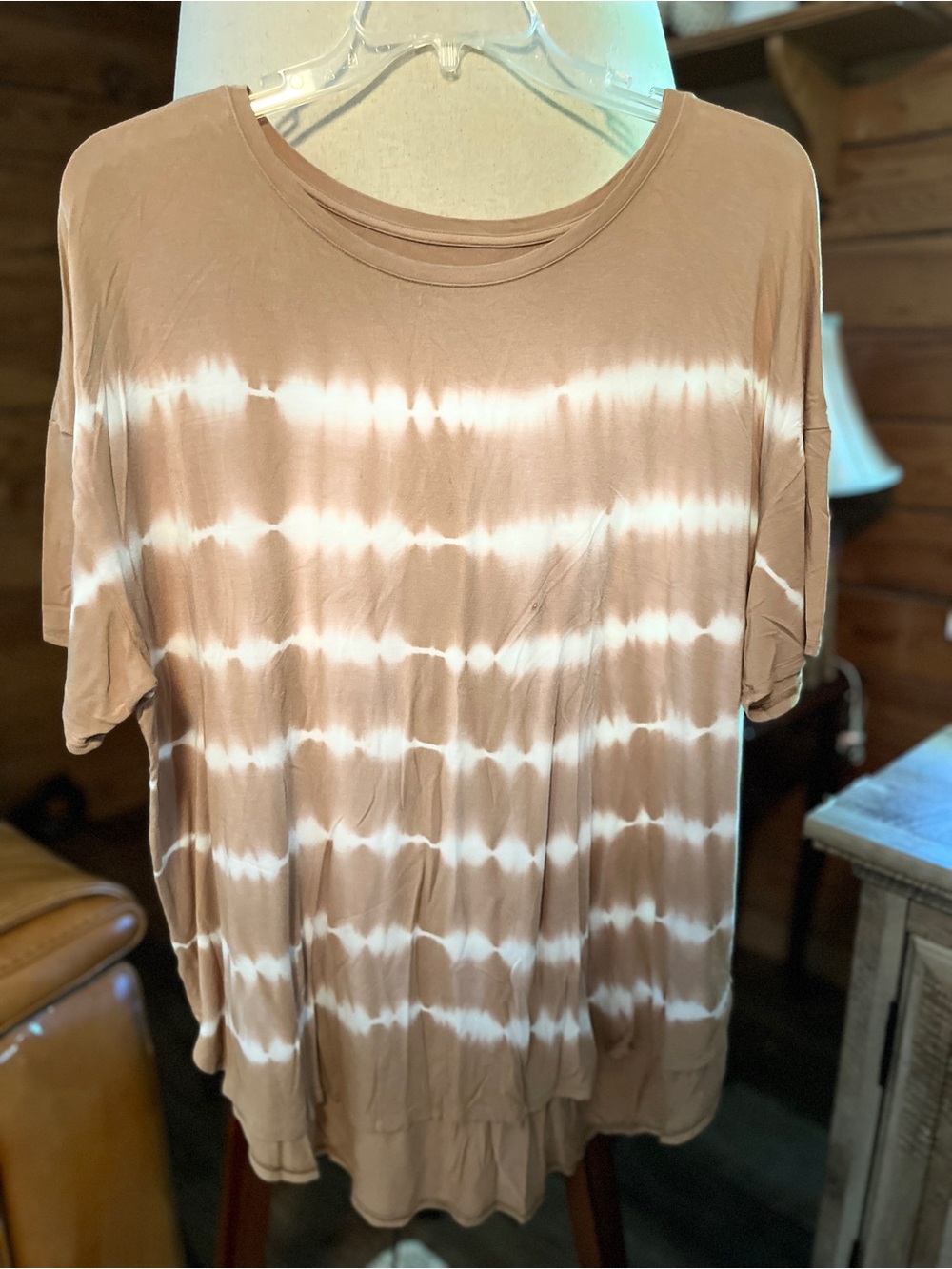 Time and Tru XXXL/22 (57”B x 30”B)Tie-Dye Scoop Neck Short Sleeve Tunic Top